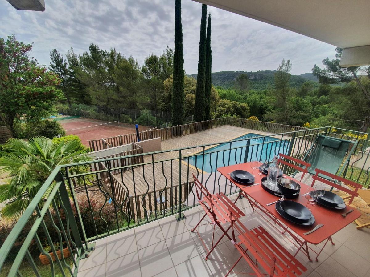 T3 Le Lou-piscine&parking - 5min Des Thermes * Gréoux-les-Bains
